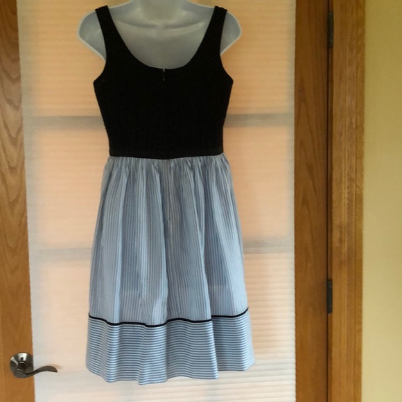Loft Dress - Picture 2 of 5